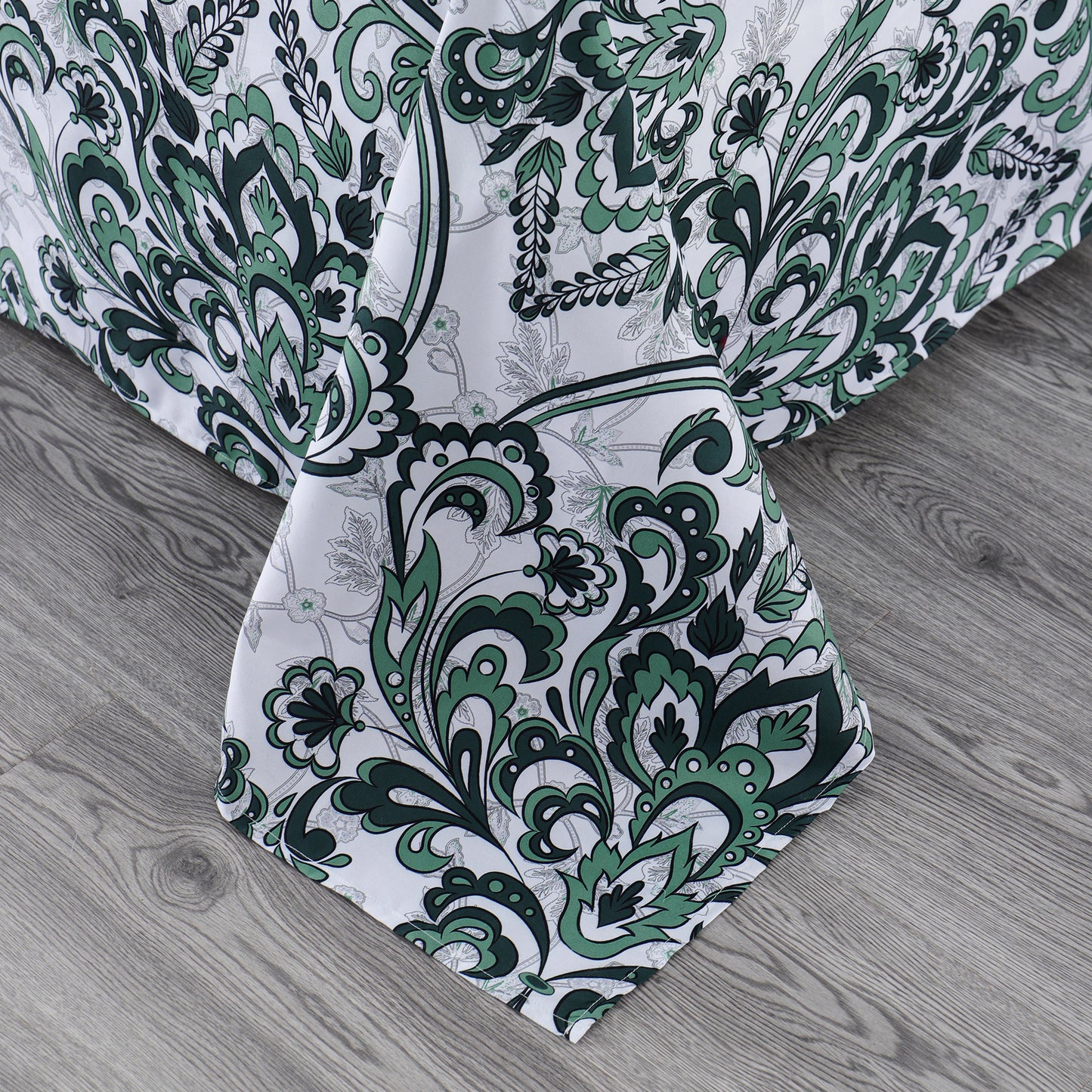 6 Piece Bed Sheet set-green Pattern.